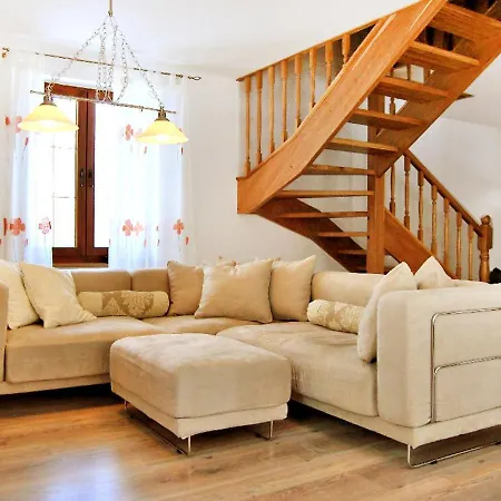Borowikowa By Interhome *